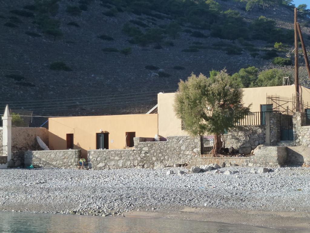 Villa Zeus Symi Exteriör bild